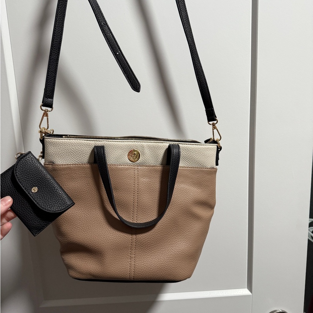 Elegant Tan and Black Women's Tote Bag